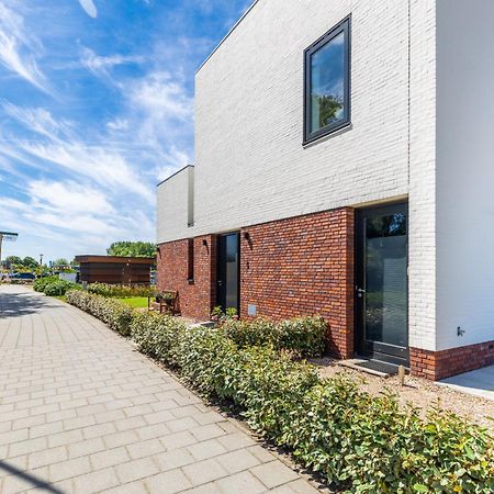 Roosjesweg 2 Gastenkamer Met Parkeerplaats En Terras Eg ดอมเบิร์ก ภายนอก รูปภาพ