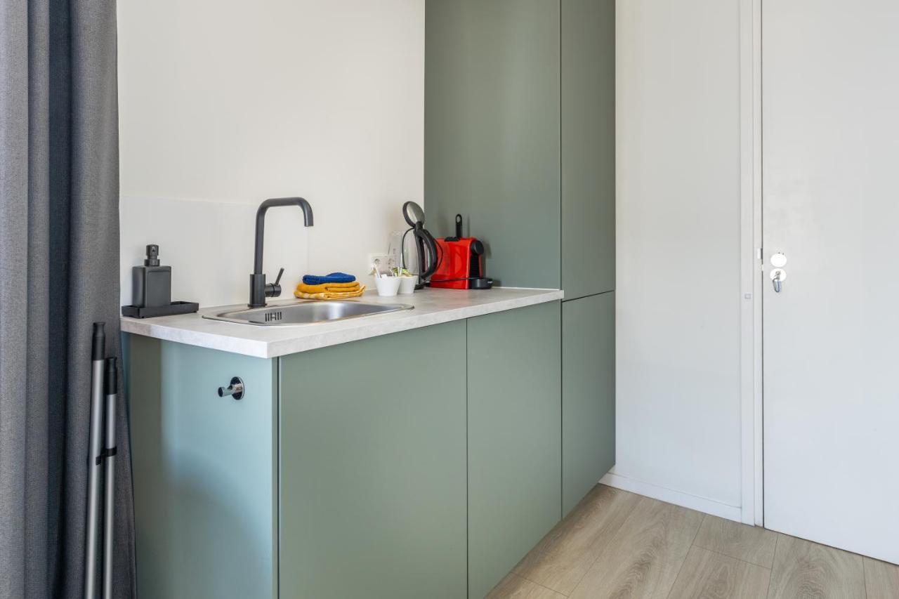 Roosjesweg 2 Gastenkamer Met Parkeerplaats En Terras Eg ดอมเบิร์ก ภายนอก รูปภาพ